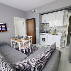 Cute Center Of Стамбул