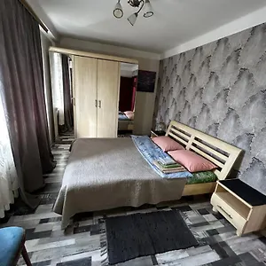 на русановке Апартаменты